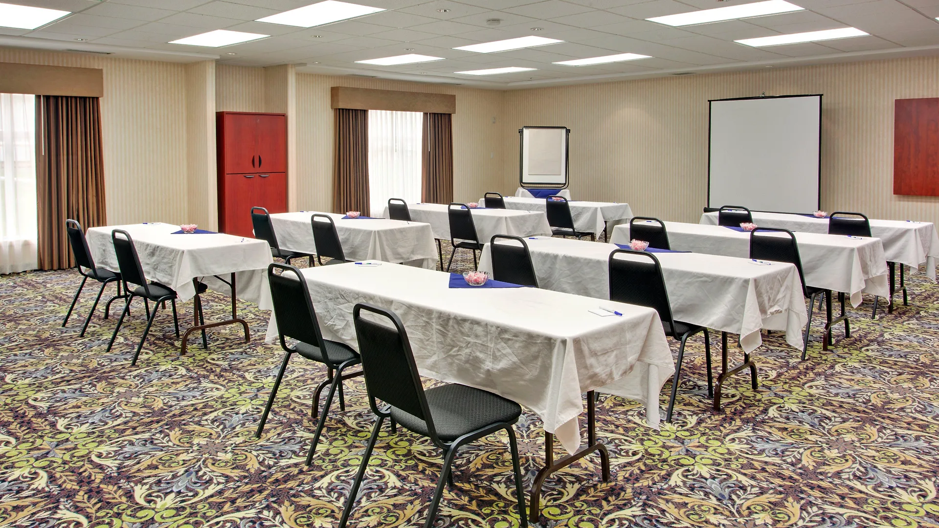 **  Holiday Inn Express Hotel & Suites - Edmonton International Airport By Ihg Nisku Canada