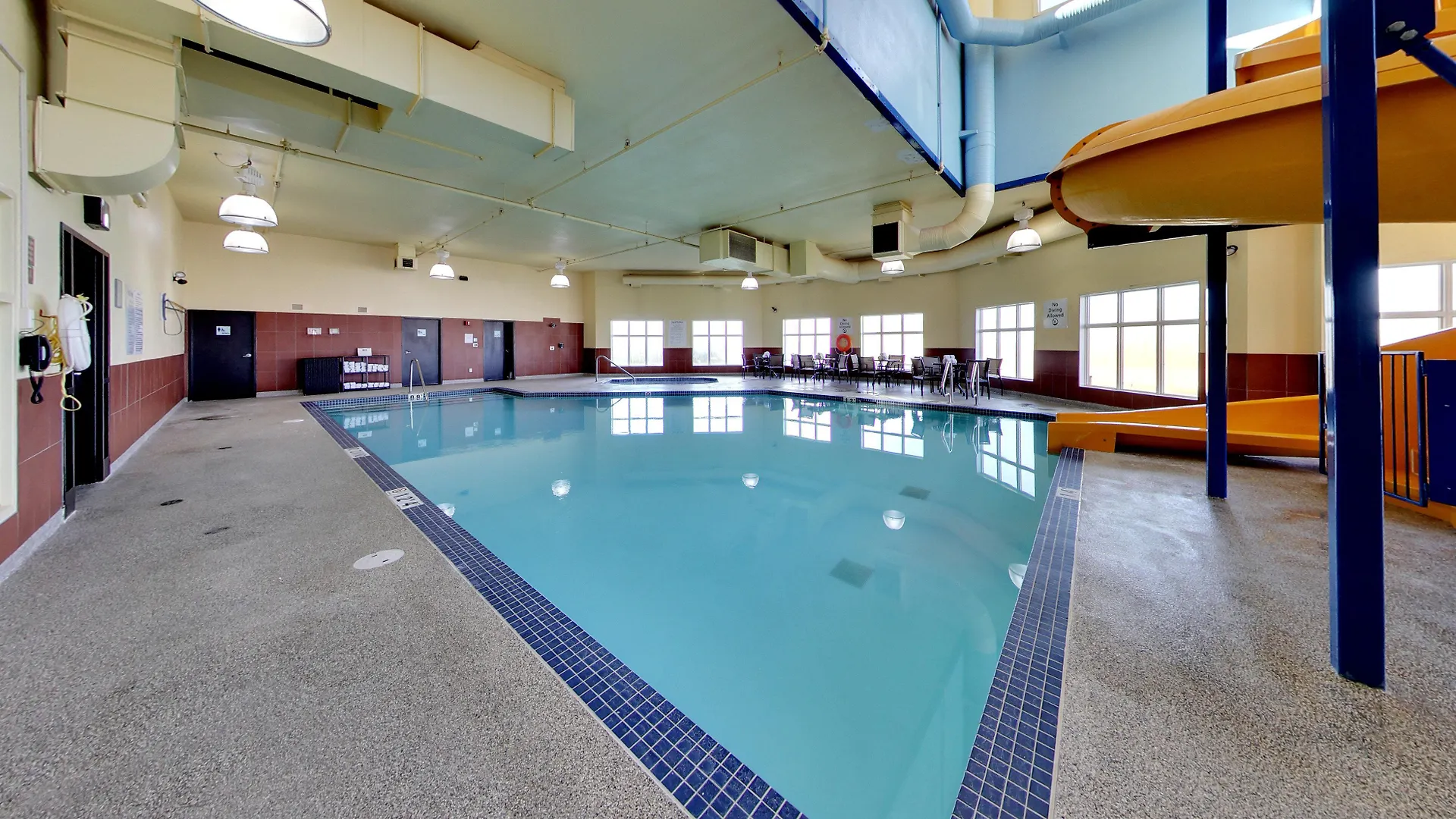 Holiday Inn Express Hotel & Suites - Edmonton International Airport By Ihg Nisku